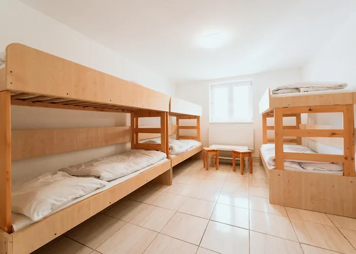 Rekreačné Zariadenie - Nad Zámkom Hotel